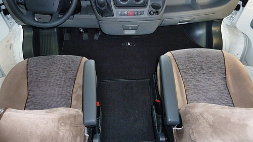 Ohjaamomatto MB Sprinter/VW Crafter 06-18
