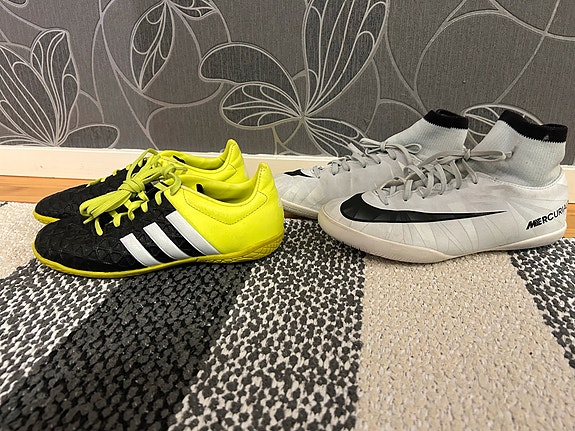Futsal kengät