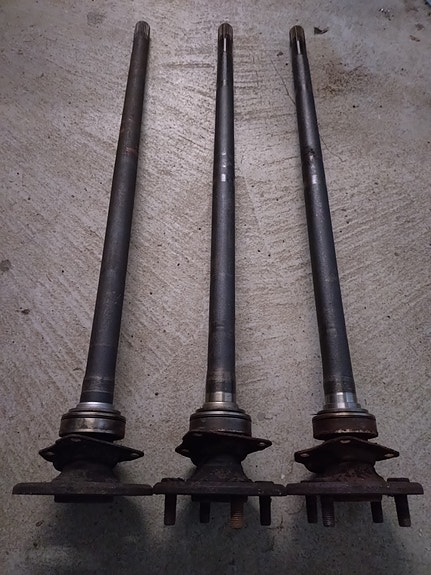 Opel vetoakseli