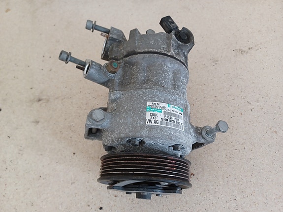 VW GOLF VI 1,6tdi CAYC  ilmastoinnin kompressori 5N0820803H
