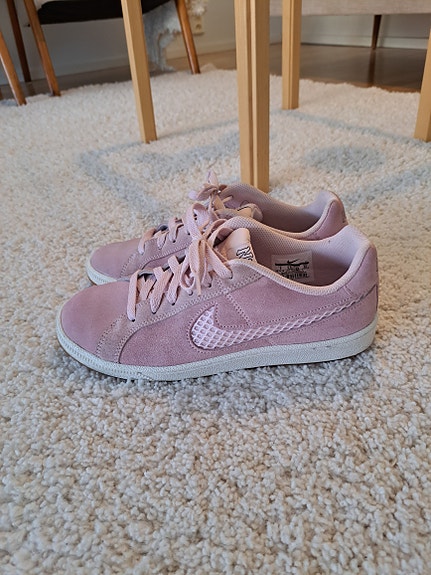 Nike tossut koko 39