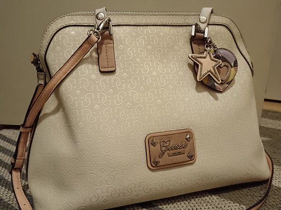 Naisten uusia vaatteita XXS-M+GUESS laukku+Vintage laukku+Koristetyyny+Hajuvesi