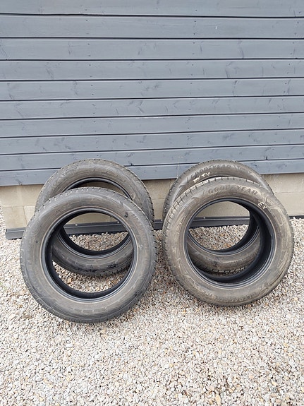 Kitkarenkaat Goodyear