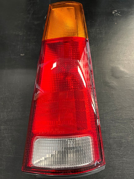 Honda CRV takavalo oikea