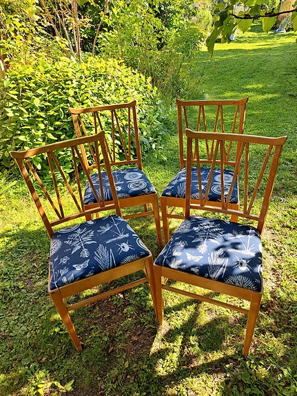 Lahden Puukalusto Oy:n vintage tuoli n. 1950 - 60 luvulta. Hinta / kpl € 30,00
