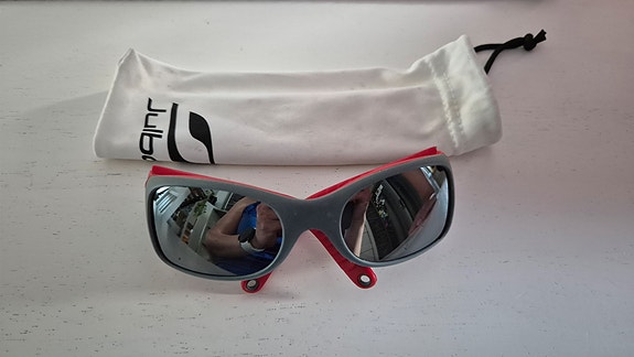Julbo lasten aurinkolasit 4-6 v.