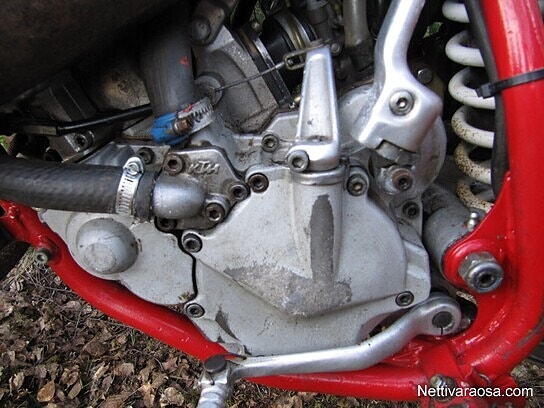KTM GS ja MX 125-300 osia