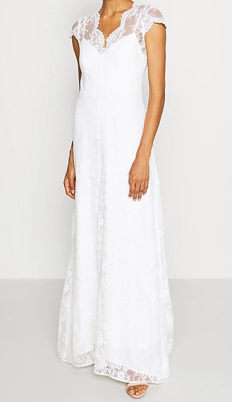Ivy Oak Bridal -häämekko 44