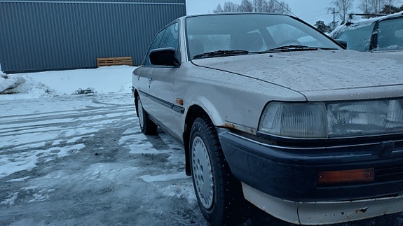 Camry 2.0 XLi -89 varaosiksi