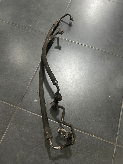 Mercedes-Benz C W204 ohjaustehostimenletkut