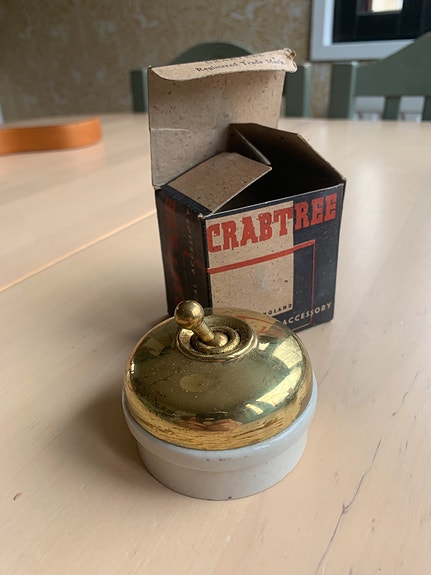 Crabtree valokatkaisin