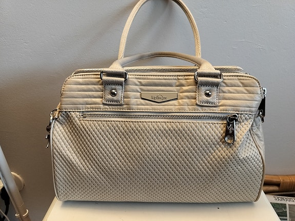 Kipling laukku