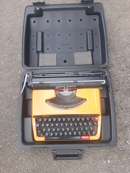 Product image 1 of 2