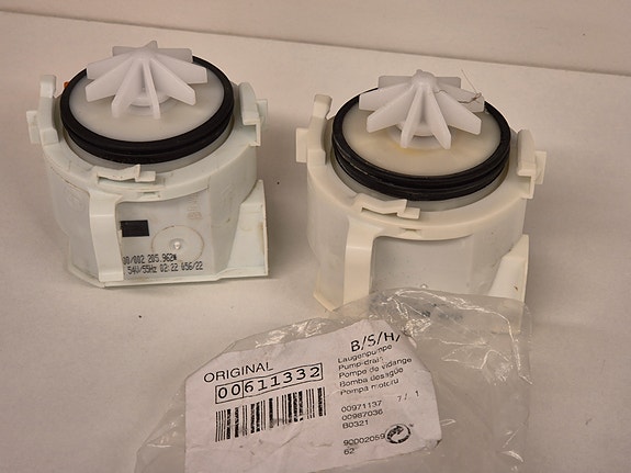 APK TYHJENNYSPUMPPU BOSCH/SIEMENS 611332