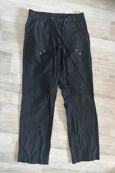 Mustat vintage-housut