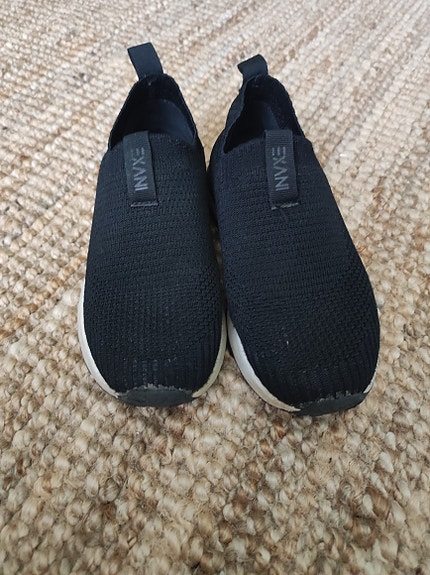 Exani slip-on lenkkarit
