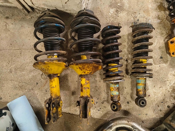 1999 Legacy Bilstein alusta