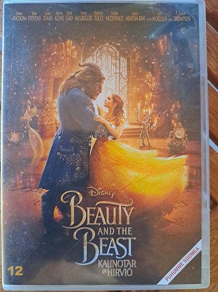 Kaunotar ja hirviö dvd