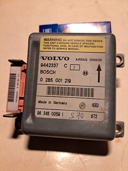 Volvo S- 70 AIRBAG SENSOR vm 98