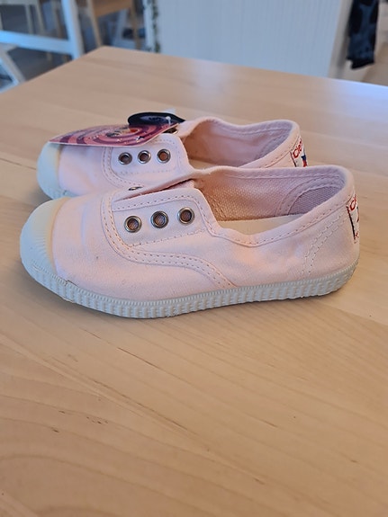 Cienta kengät 26