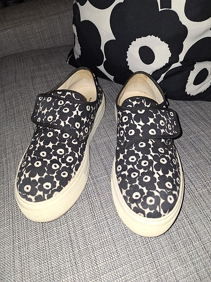 Product image 1 of 8