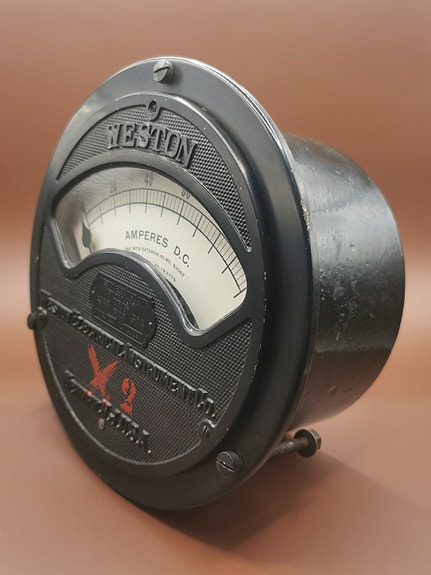 Weston model 24 ampeerimittari