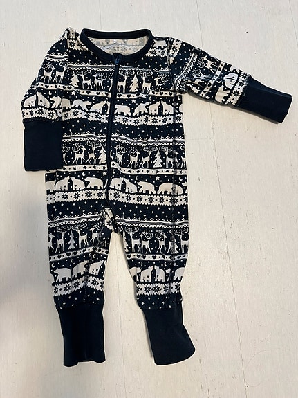 Polarn o Pyret yöpuku talvikuosi koko 62/68