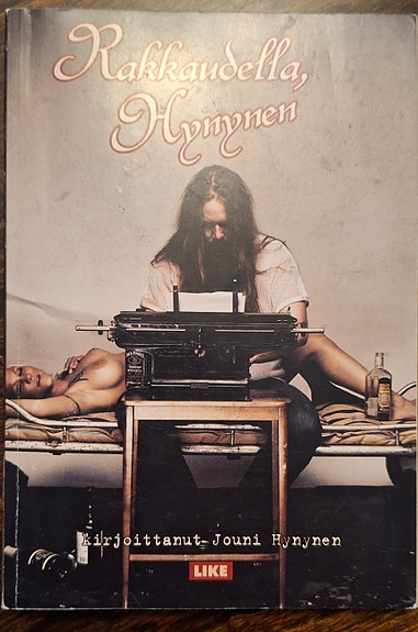 Rakkaudella Hynynen -Kirja