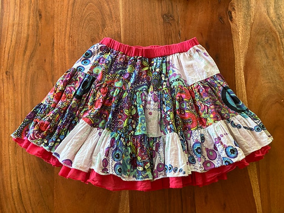Desigual hame