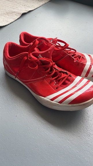 Adidas Piikkarit 46