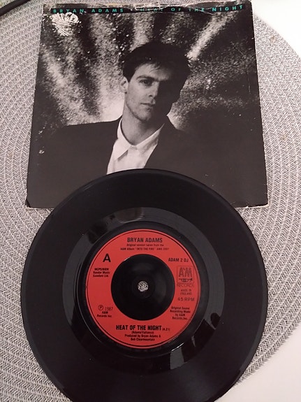 Bryan Adams 7" Heat of the night/Another day