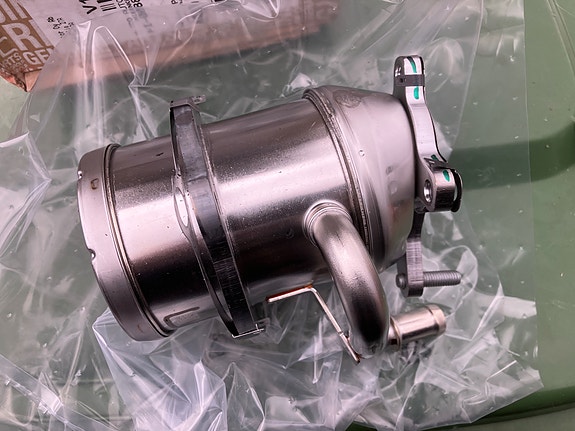 Renault 2.0 dCi EGR-jäähdytin Alkuperäinen 14 73 545 91R