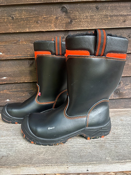 Naisten ja miesten vaatteet Myydään (sivu 5) Tori