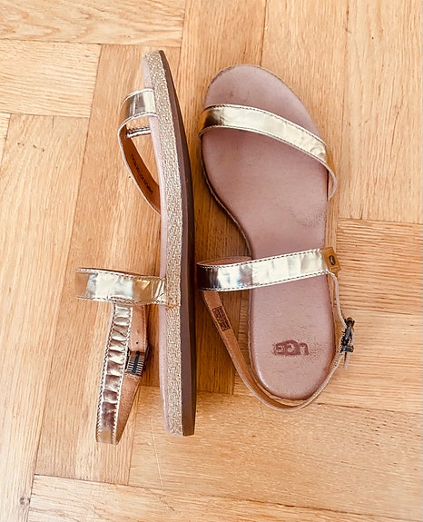 Sandaalit UGG  38