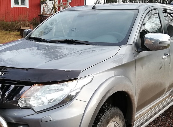 Mitsubishi L200 ajovalot
