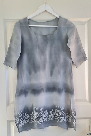 Kevyt, hieman läpinäkyvä tunika koko xs/32-34