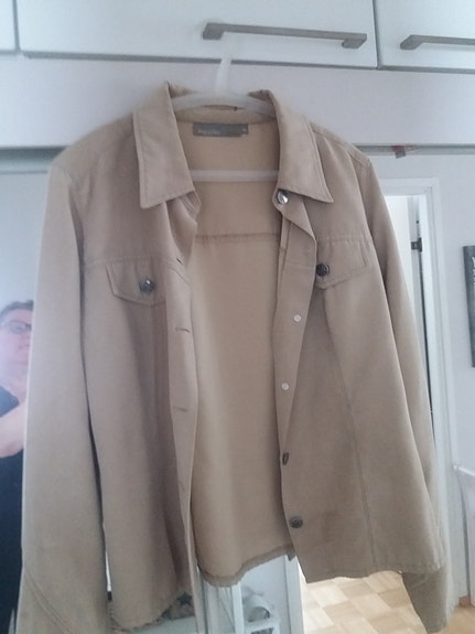 Beige takki