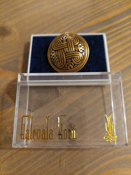 Kalevala 'Hannun vaakuna' rintaneula