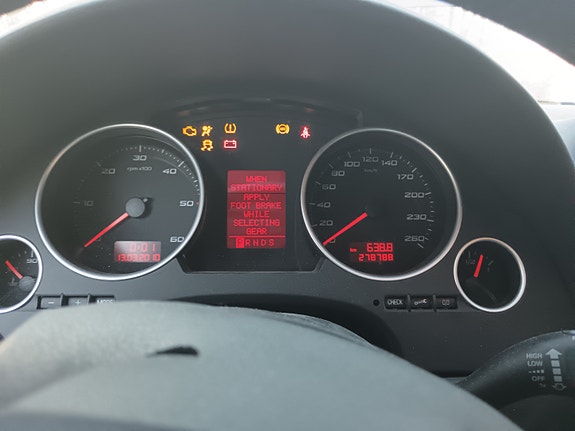 Seat Exeo Audi A4 B7 mittaristo