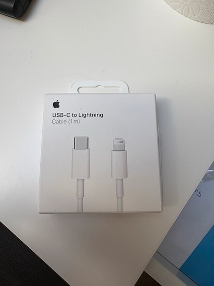 Iphone Usb-C to lightning kaapeli