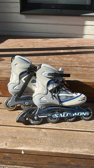 Salomon naisten rullaluistimet koko 40 1/3