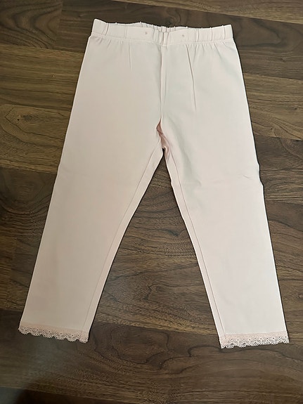 Uudet Lindex leggingsit, 122