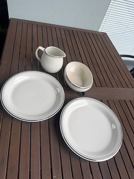Product image 1 of 9