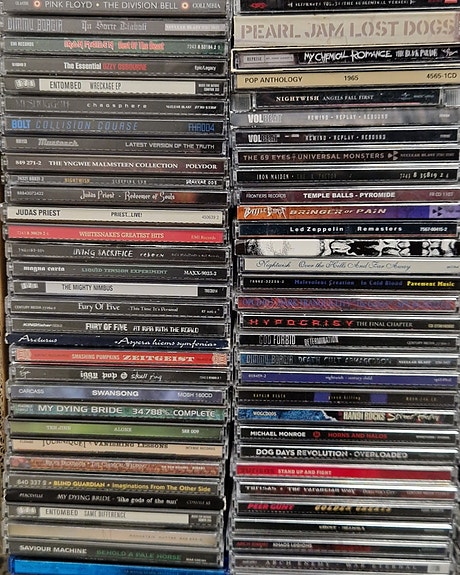 Laadukasta Heavy / Metal / Rock / Punk musiikkia CD levyinä