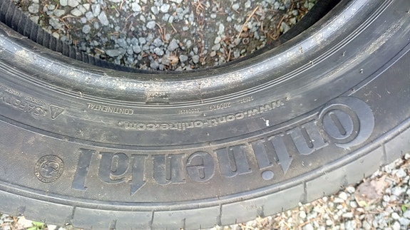 215/60R17 Continental Conti 2 kesärengas
