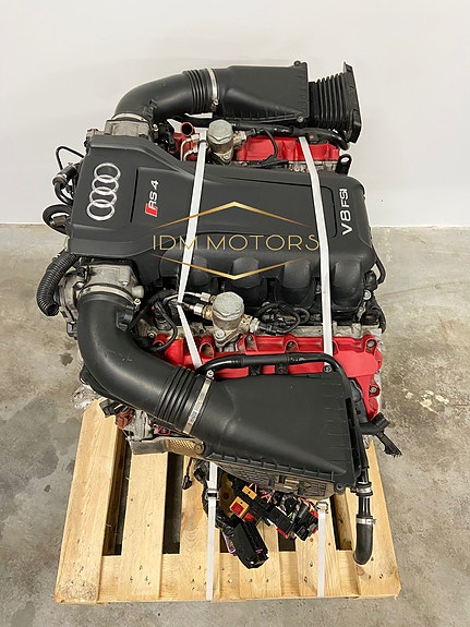 käytetty moottori AUDI RS4 RS5 4.2FSI 331kW 2014 Motor CFS Moottori CFS