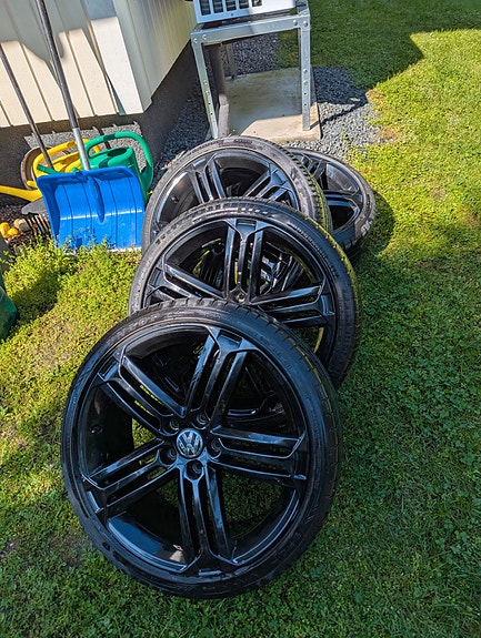 VW Talladega 19" kesärenkailla