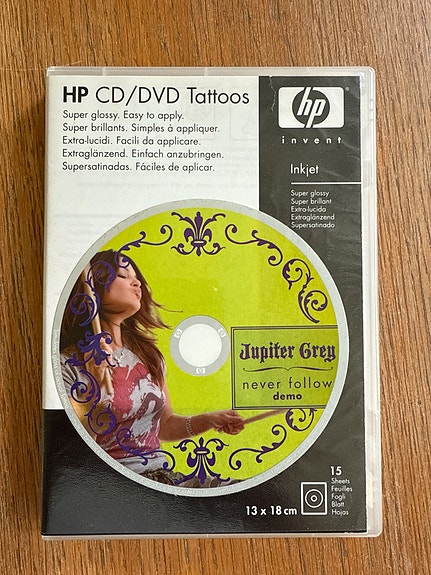 Product image 1 of 2