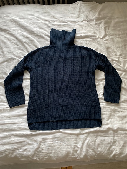 Race Marine tummansininen turtleneck neule XS