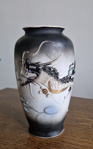 Japanilainen maljakko